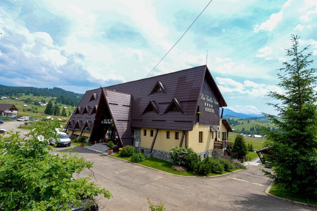 Pensiunea La Bella Vista Poiana Negrii Kültér fotó