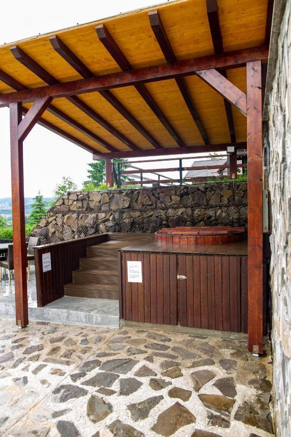 Pensiunea La Bella Vista Poiana Negrii Kültér fotó
