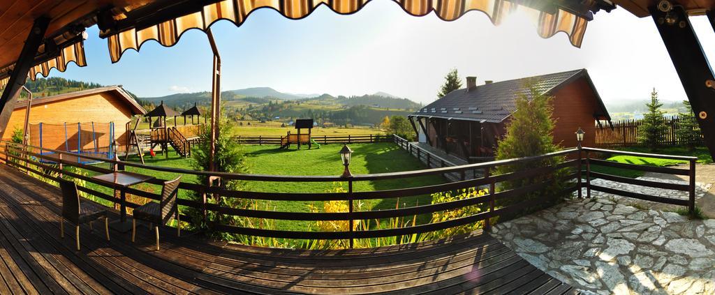 Pensiunea La Bella Vista Poiana Negrii Kültér fotó