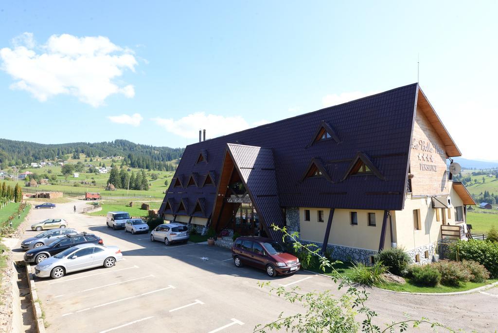 Pensiunea La Bella Vista Poiana Negrii Kültér fotó