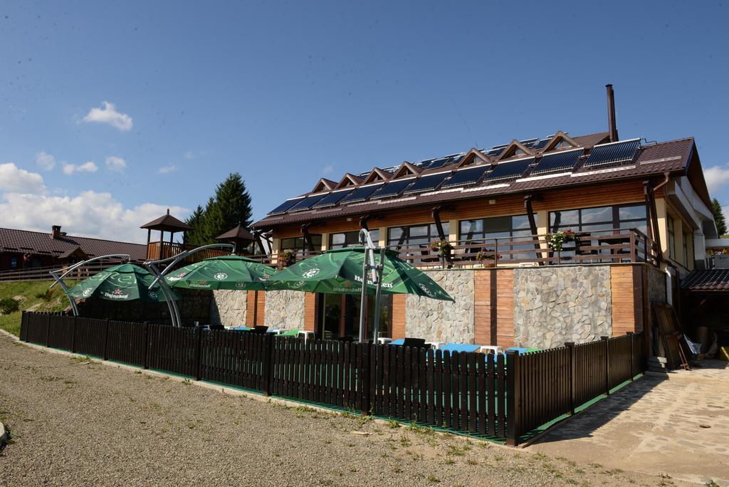 Pensiunea La Bella Vista Poiana Negrii Kültér fotó